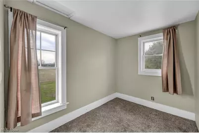 15593 Franchester Road, Burbank, OH 44214 - Photo 23
