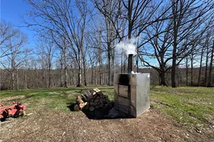 19129 Felton Rd, Stewart, OH 45778 - Photo 47