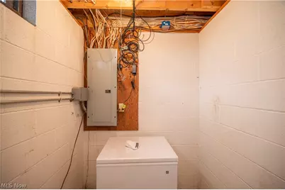 17917 Ellsworth Road, Lake Milton, OH 44429 - Photo 33