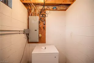 17917 Ellsworth Rd, Lake Milton, OH 44429 - Photo 33