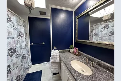 2168 Earl Drive, Zanesville, OH 43701 - Photo 17