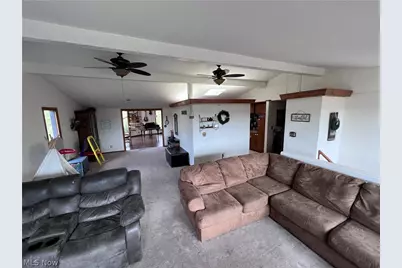 2168 Earl Drive, Zanesville, OH 43701 - Photo 7