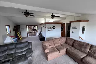 2168 Earl Dr, Zanesville, OH 43701 - Photo 7