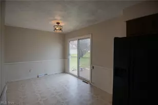 3945 S Schenley Ave, Youngstown, OH 44511 - Photo 3