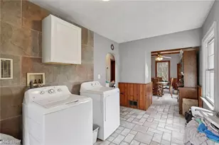 9877 Cutts Rd, Chardon, OH 44024 - Photo 33