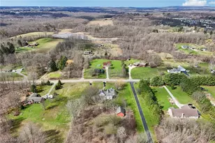 9877 Cutts Rd, Chardon, OH 44024 - Photo 47