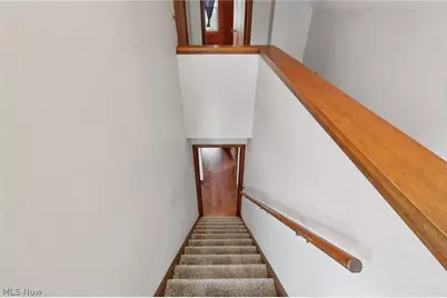 9877 Cutts Road, Chardon, OH 44024 - Photo 15