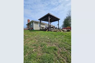 12684 Taylor Wells Road, Chardon, OH 44024 - Photo 33