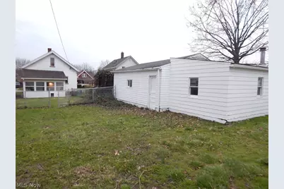 1718 Cook Avenue, Loveland, OH 44109 - Photo 27