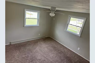 565 Irving Park Boulevard, Sheffield Lake, OH 44054 - Photo 15