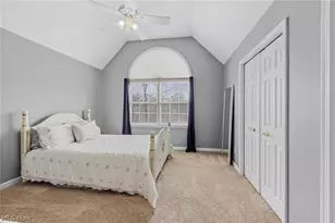 8460 Windsor Way, Grandview Heights, OH 44147 - Photo 25