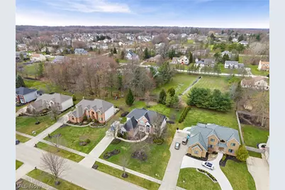 8460 Windsor Way, Grandview Heights, OH 44147 - Photo 47