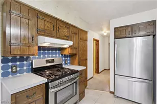 402 Yager Rd, New Franklin, OH 44216 - Photo 13