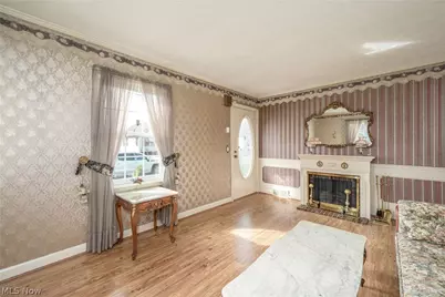 211 Millview Place SW, Canton, OH 44706 - Photo 7