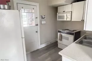 1333 Kellogg Ave, Akron, OH 44314 - Photo 3