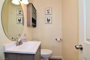 10270 Wellington Rd, Streetsboro, OH 44241 - Photo 11
