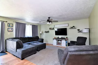 10270 Wellington Road, Streetsboro, OH 44241 - Photo 3