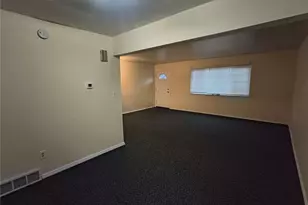 1851 Cromwell Dr, Akron, OH 44313 - Photo 9