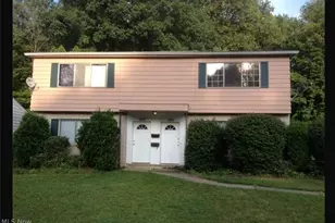 1851 Cromwell Dr, Akron, OH 44313 - Photo 1