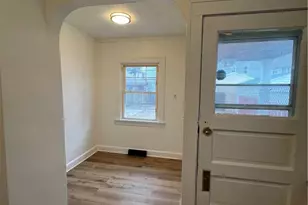 2089 Elbur Ave, Oakwood, OH 44107 - Photo 9