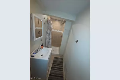 22031 Miller Avenue, Euclid, OH 44119 - Photo 15