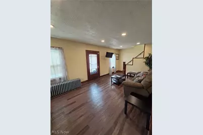 22031 Miller Avenue, Euclid, OH 44119 - Photo 5