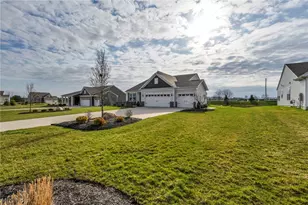 3169 Sharon Ct, Medina, OH 44256 - Photo 3