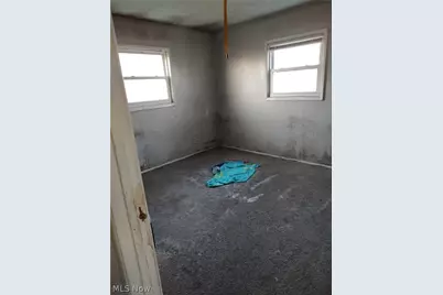 2656 22nd Street NE, Canton, OH 44705 - Photo 9