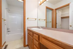 1389 N Milburn Square NE, Bolivar, OH 44612 - Photo 17