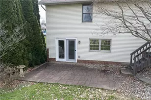 1389 N Milburn Square NE, Bolivar, OH 44612 - Photo 9