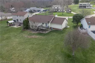 1389 N Milburn Square NE, Bolivar, OH 44612 - Photo 7