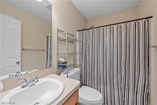 608 Rundle St, LaGrange, OH 44050 - Photo 15