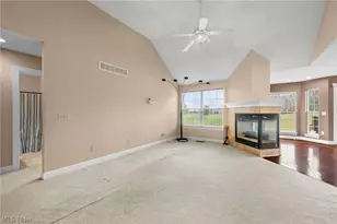 608 Rundle St, LaGrange, OH 44050 - Photo 3