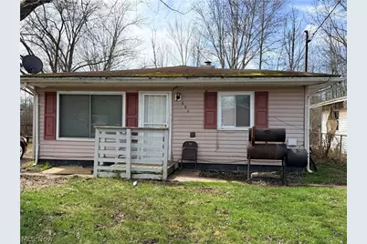 690 Lener Avenue SW, Warren, OH 44485 - Photo 1