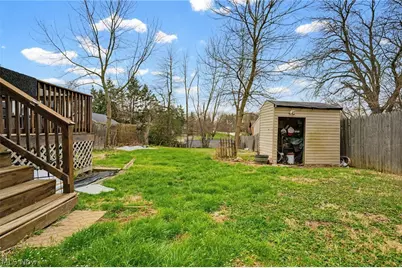 102 E Brookside Avenue, Akron, OH 44301 - Photo 31