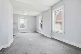 102 E Brookside Ave, Akron, OH 44301 - Photo 17