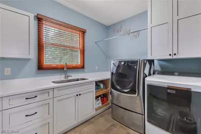 32811 Saint James Trail, Avon, OH 44011 - Photo 17