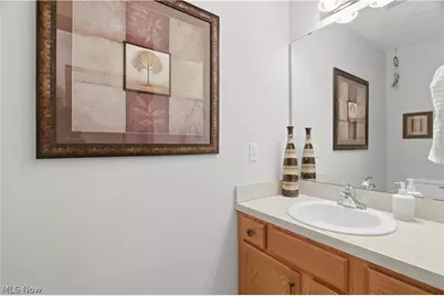 9433 Scottsdale Drive, Grandview Heights, OH 44147 - Photo 17