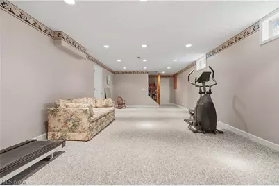 9433 Scottsdale Drive, Grandview Heights, OH 44147 - Photo 37