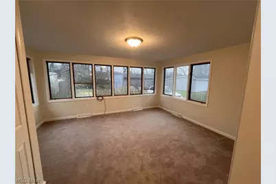 3752 Lowell Road, Cleveland Heights, OH 44121 - Photo 7