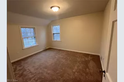 3752 Lowell Road, Cleveland Heights, OH 44121 - Photo 9