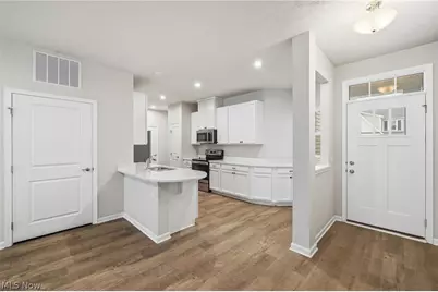 1637 Mud Brook Lane, Akron, OH 44313 - Photo 3