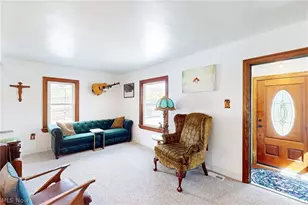 701 Lovers Ln, Steubenville, OH 43953 - Photo 17