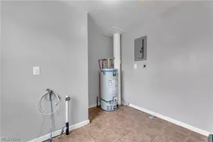 1771 E 37th St, Lorain, OH 44055 - Photo 17