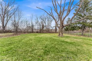 1771 E 37th St, Lorain, OH 44055 - Photo 21