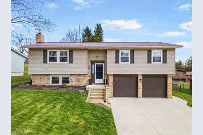 2858 Lombardi Avenue SW, Canton, OH 44706 - Photo 1