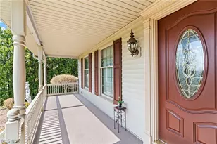 551 E Regency Cir, Canfield, OH 44406 - Photo 3