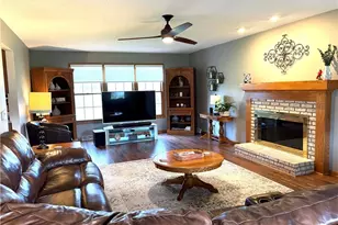 5554 Ashbrook St, Louisville, OH 44641 - Photo 11