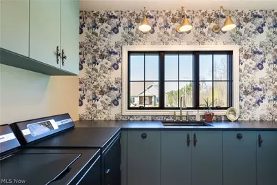 782 Radcliffe Pass, Columbiana, OH 44408 - Photo 11