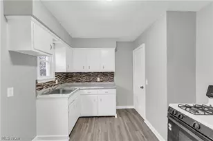 16606 Lipton Ave, Loveland, OH 44128 - Photo 7